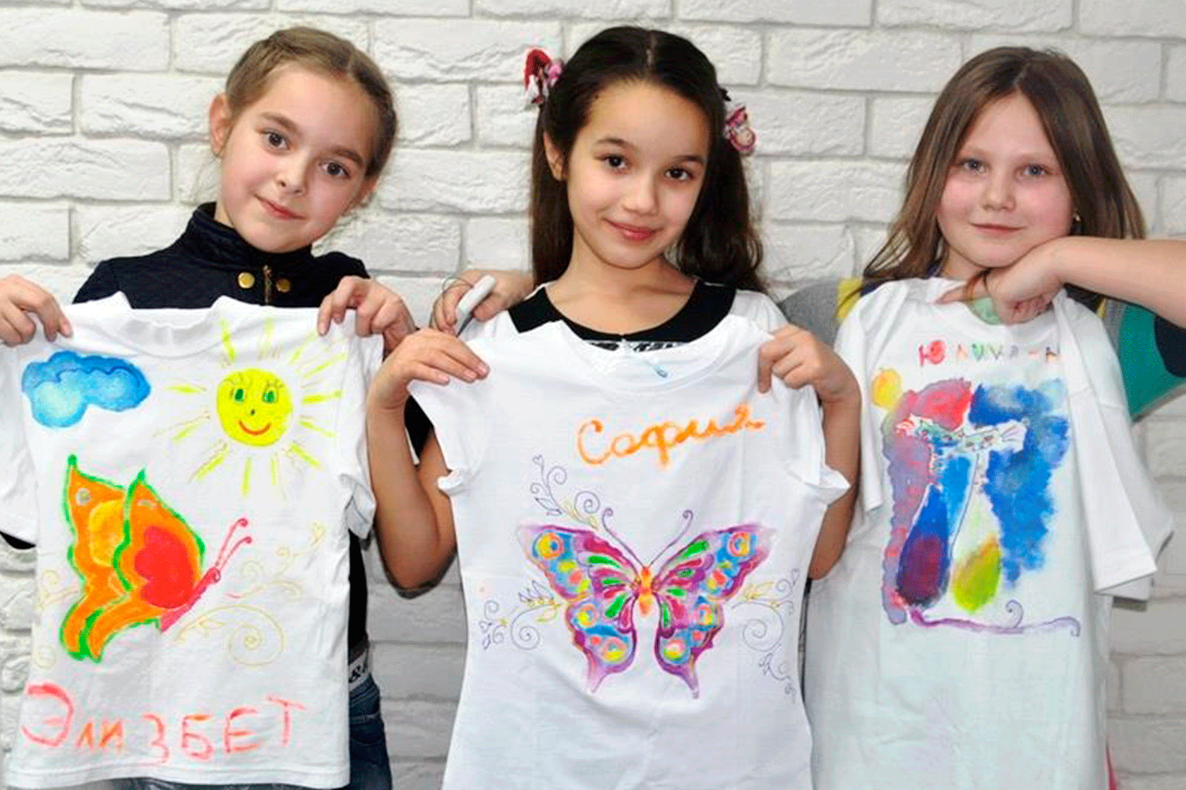 Детский день рождения в Мастер-класс по Росписи футболок или шоперов